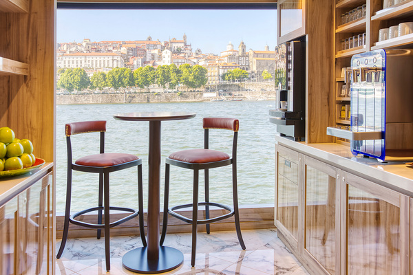 Uniworld SS Sao Gabriel - Coffee Station.jpg